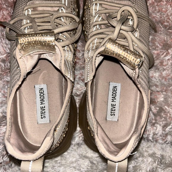 Steve Madden Sneakers SM NY90 size 10 women’s worn twice - Picture 7 of 7